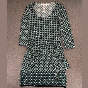 Max Studio Dress Wrap Side‎ Tye Small Stretch Green White Geometric Print